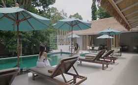 บ้านเขาหัวจุก